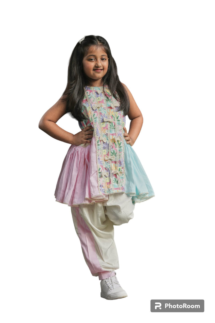 Girls Clothes