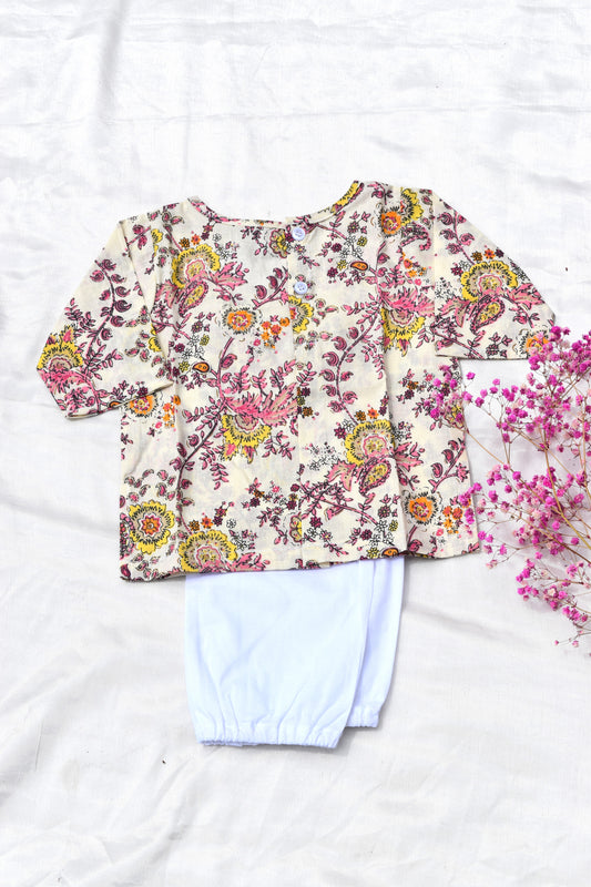 White - Unisex floral tops for new born babies