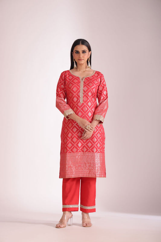 Noorika Red Chanderi Kurta with Pant and dupatta- set of 3