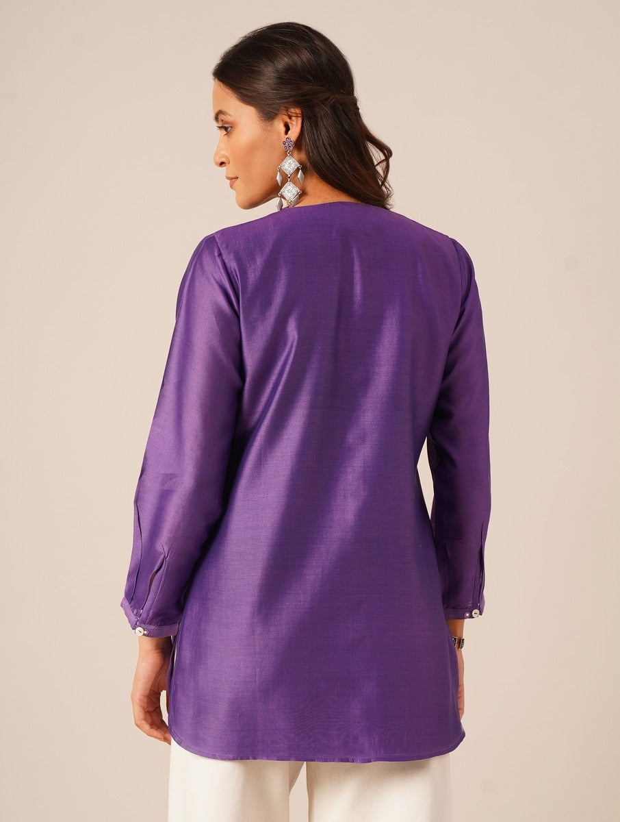 Mauve tunic with embroidred trims
