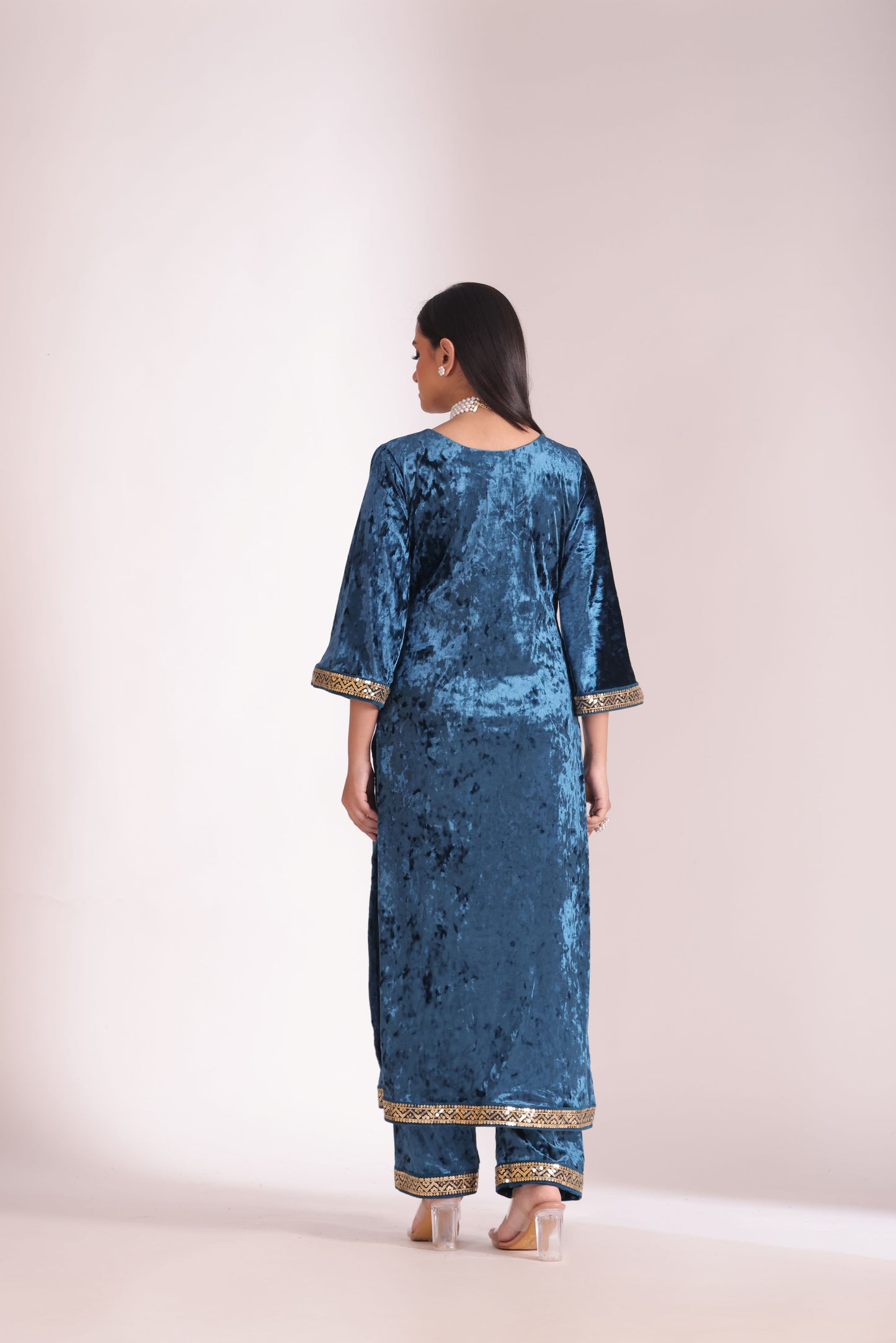 Noor-E-Zar Teal Velvet Kurta with velvet pants and Shawl - Set of 3