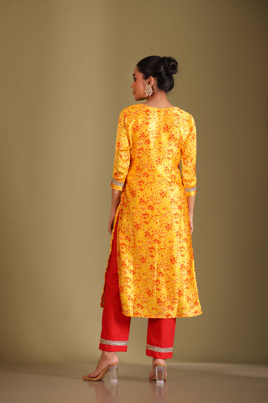 Gulzar Yellow printed Kurta with Pant and dupatta- set of 3