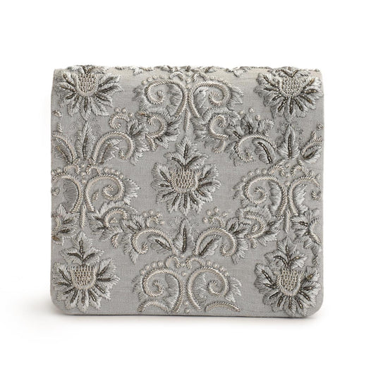 Silver Nagma clutch