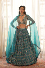 Load image into Gallery viewer, Khwaab Lehenga set
