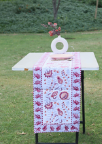Load image into Gallery viewer, Lilac Floral Block Printed Table Runner
