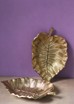 Load image into Gallery viewer, Golden Bliss Palm Leaf Bowl
