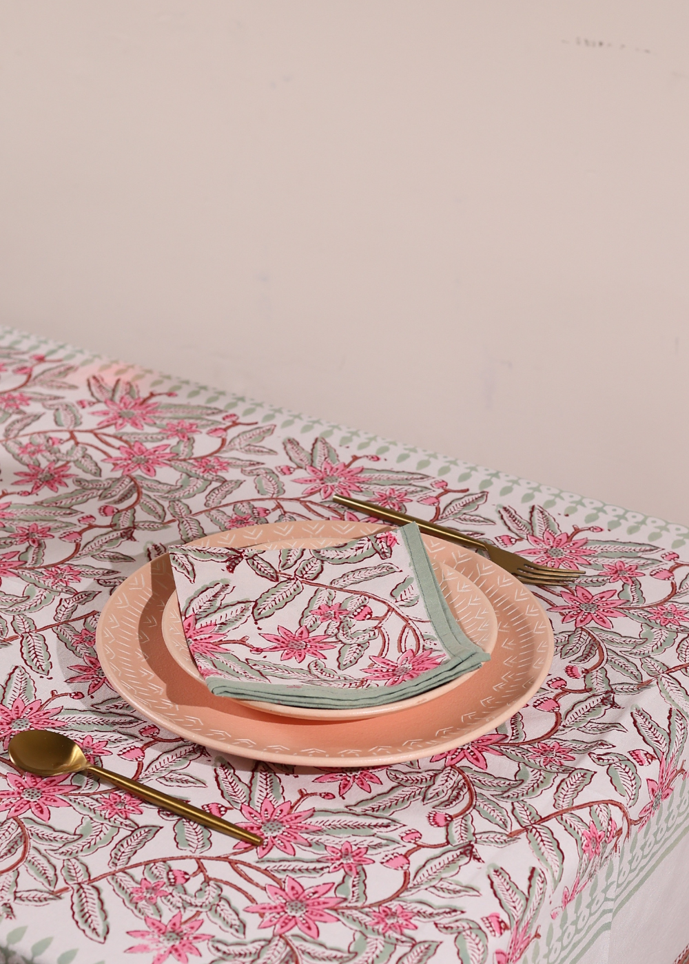 Lillies Block Print Table Napkin - set of 2