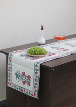 Load image into Gallery viewer, Pink Flowers Block Print Table Runner
