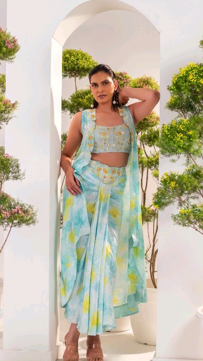 LUMINOUS SKY DRAPED SET