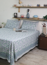 Load image into Gallery viewer, Green Paisley Block Printed Bedsheet
