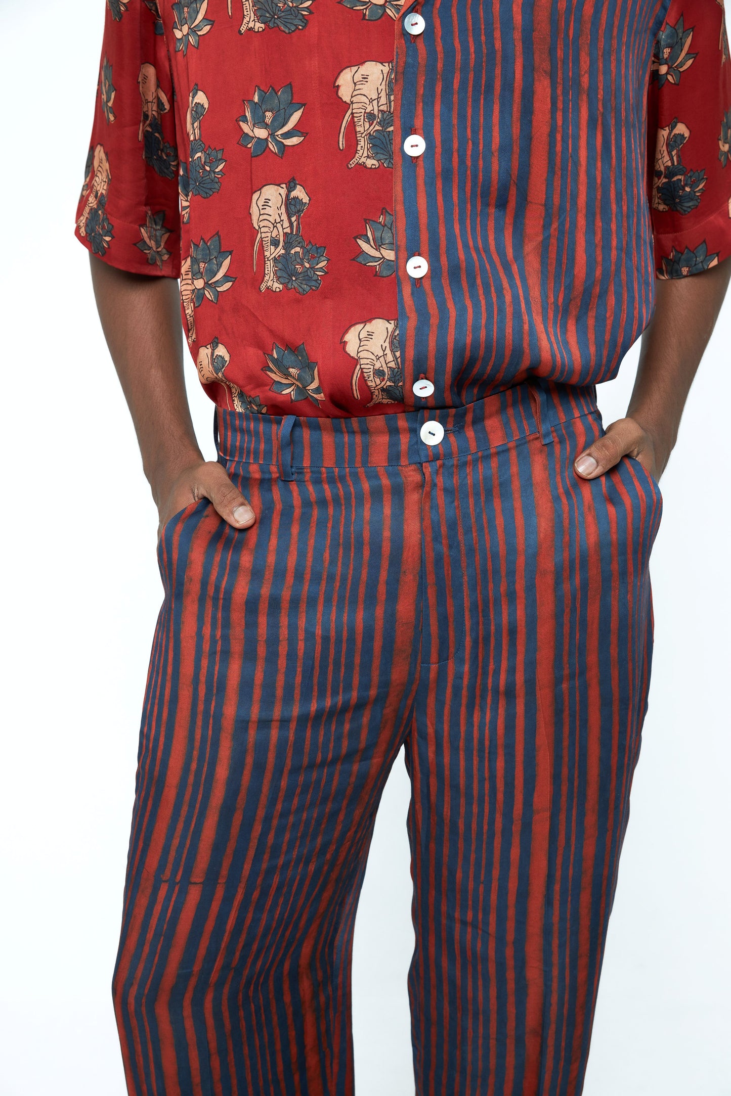 RUSTIC TAPERED PANTS