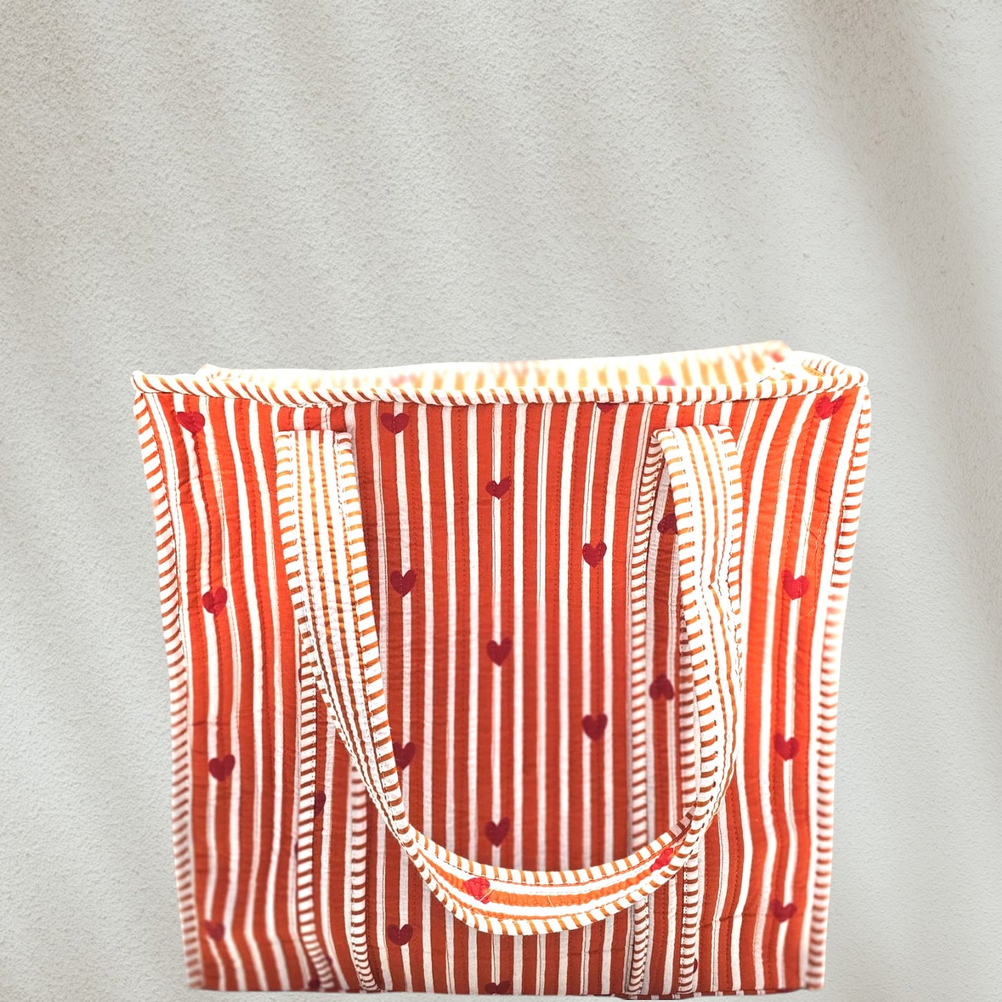 Red heart print tote bag for valentines