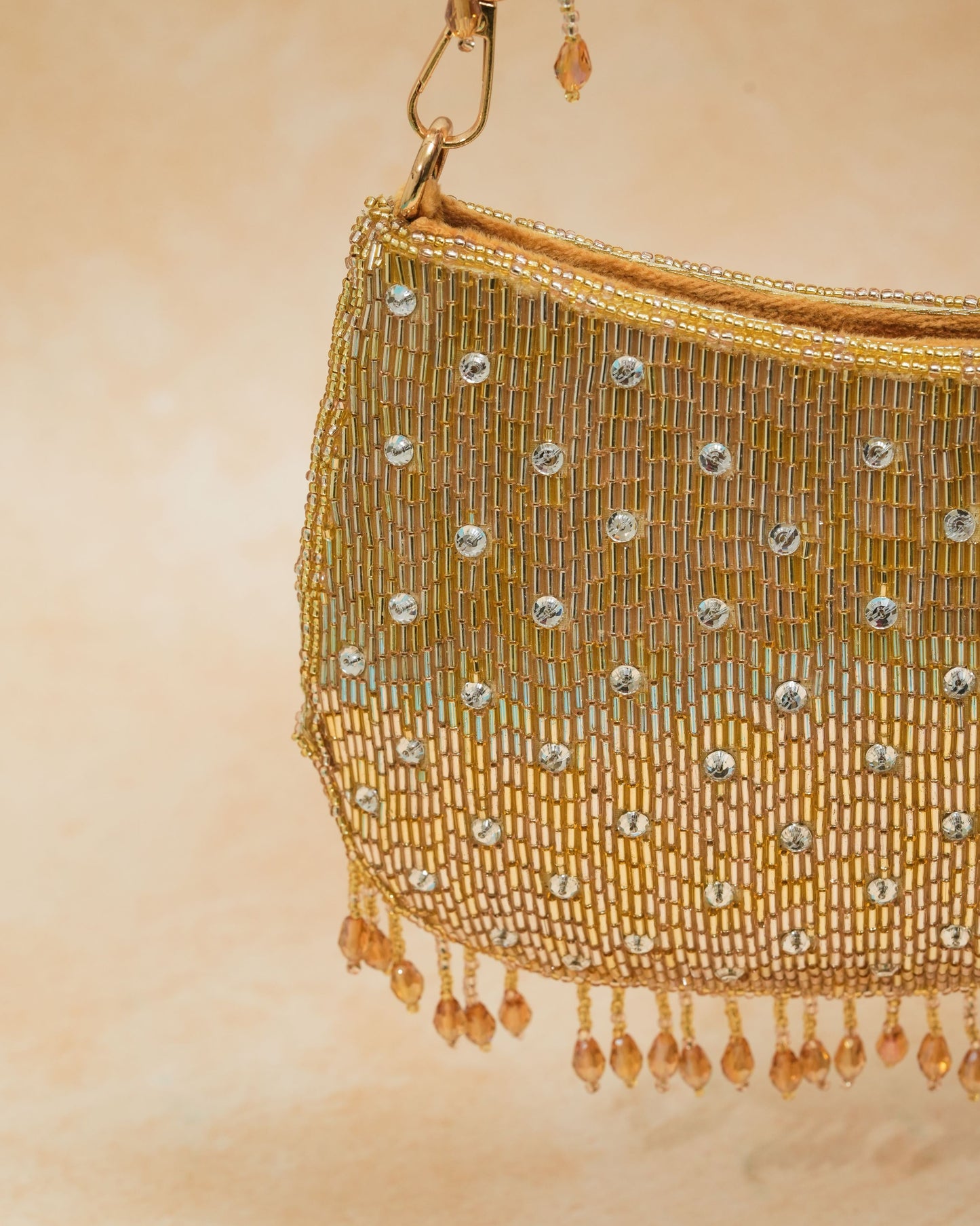 Ballistic party clutch