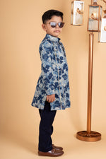 Load image into Gallery viewer, Boys blue kurta payjama set
