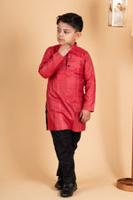 Load image into Gallery viewer, Boys dark pink kurta payjama set
