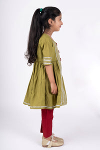 Girls green and maroon kurta payjama set