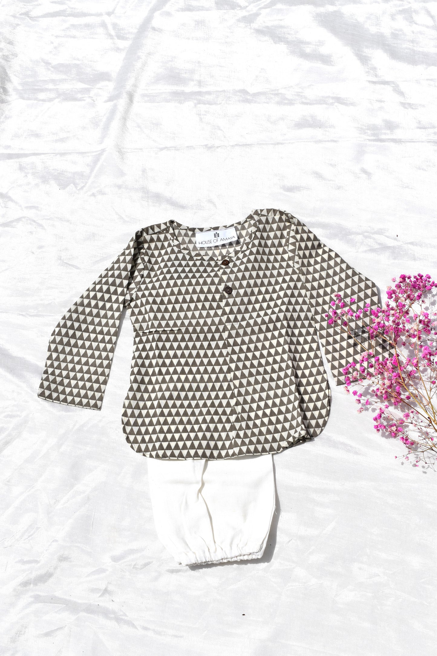 Grey - Unisex floral set for new borns