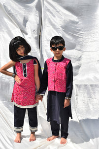 Bhandhani Boys Set of 3 - Kurta Payjama and Jacket