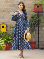 Load image into Gallery viewer, Indigo Floral Dabu Maxi Dress
