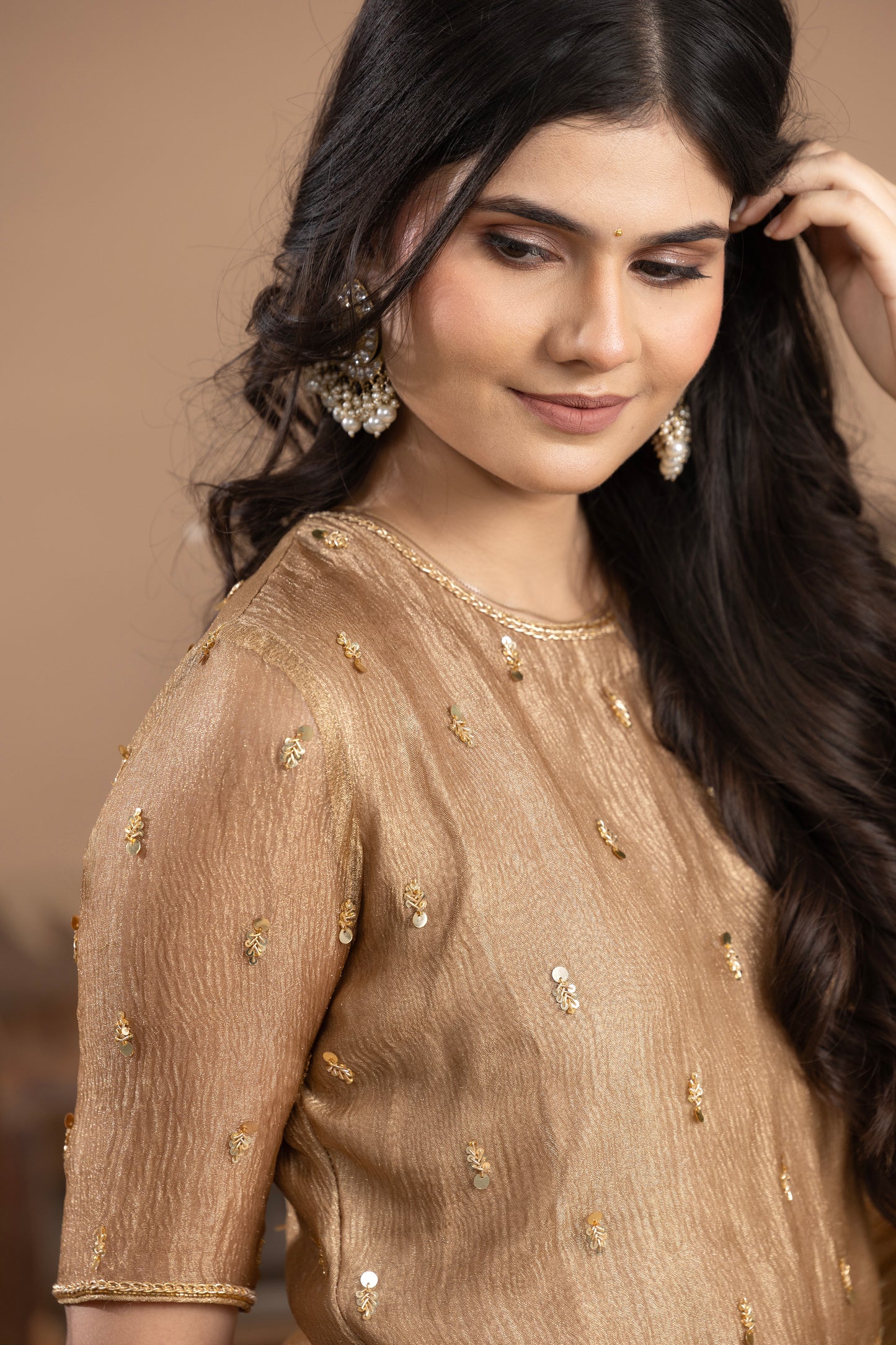 Rivaaj Organza short kurta, gharara & dupatta - Golden