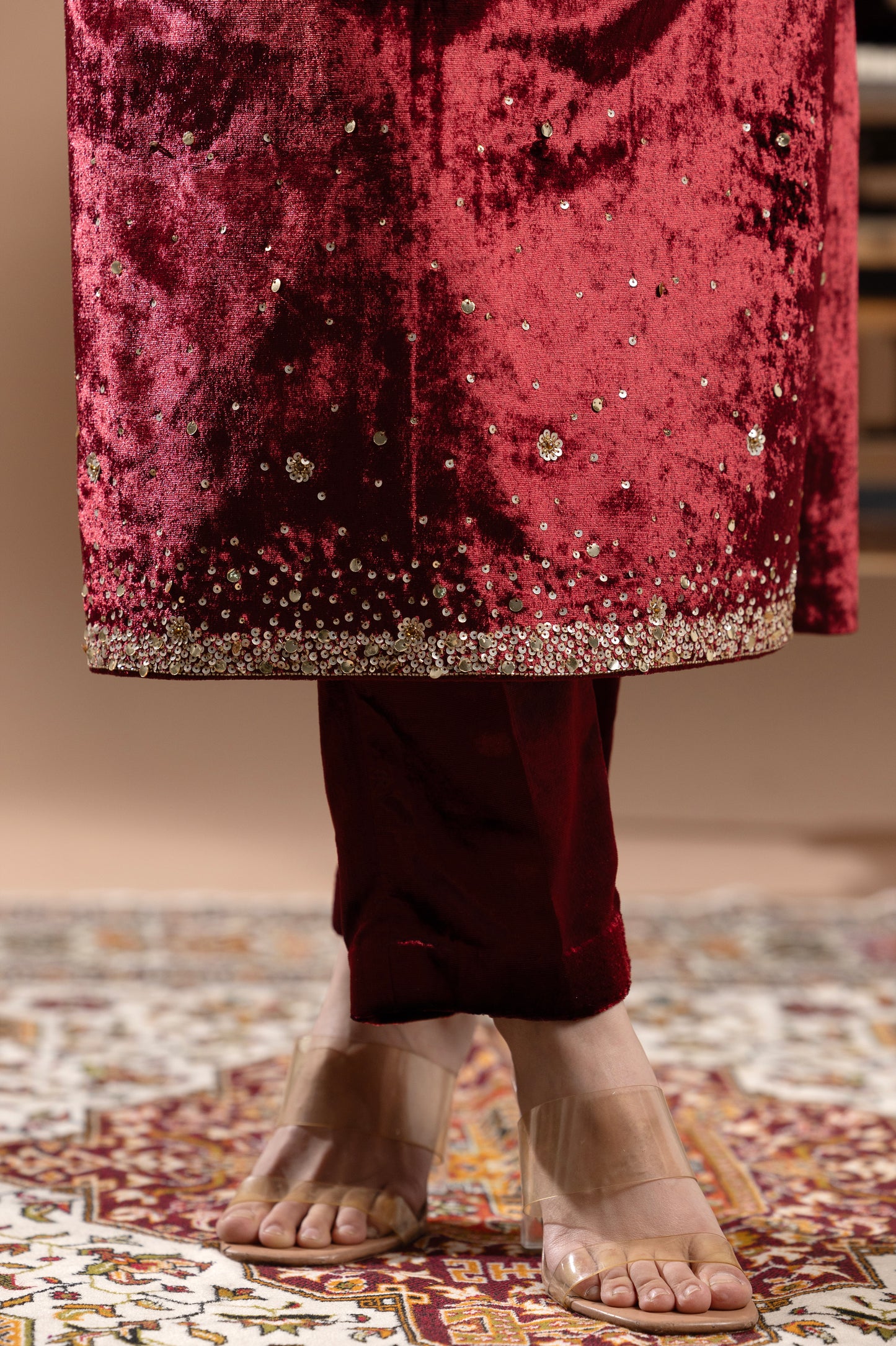 Rivaaj Velvet Kurta with dupatta - Maroon