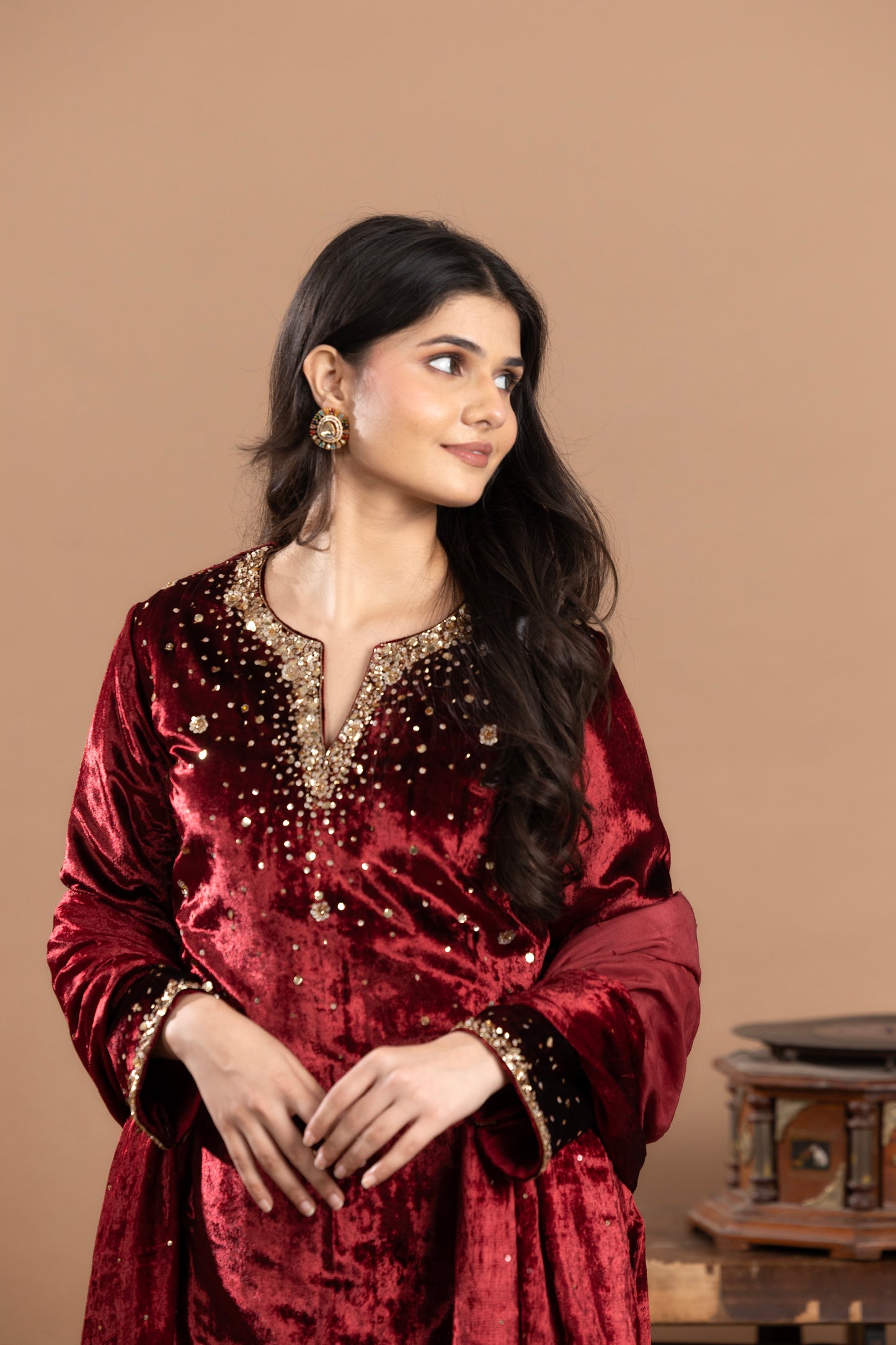 Rivaaj Velvet Kurta with dupatta - Maroon