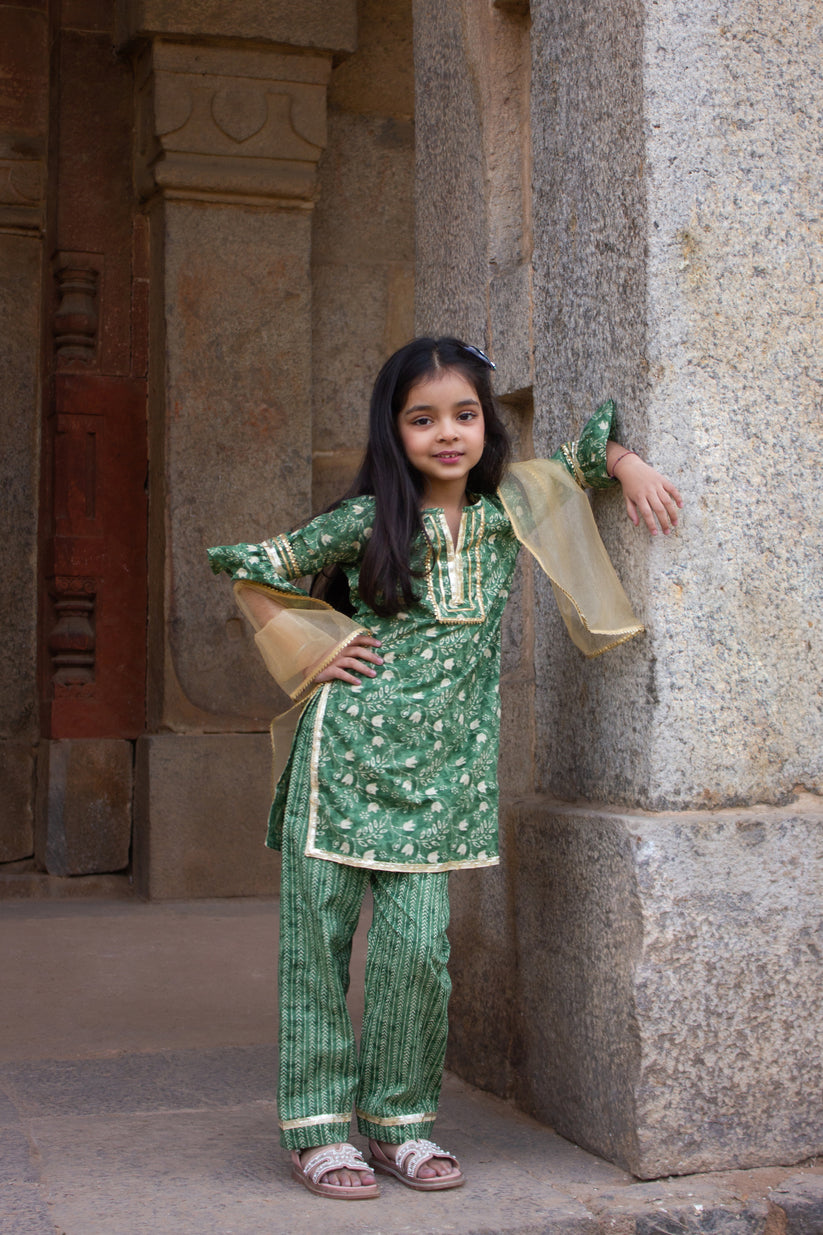 Amba - green suit for little girls