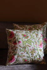 Load image into Gallery viewer, Green Patterned Cushion Cover
