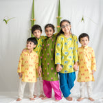 Load image into Gallery viewer, Tiya - A Parrot Red Kurta Payjama for Boys

