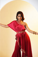 Load image into Gallery viewer, SEHER DRAPE CAR EAND FLARED PANTS SET
