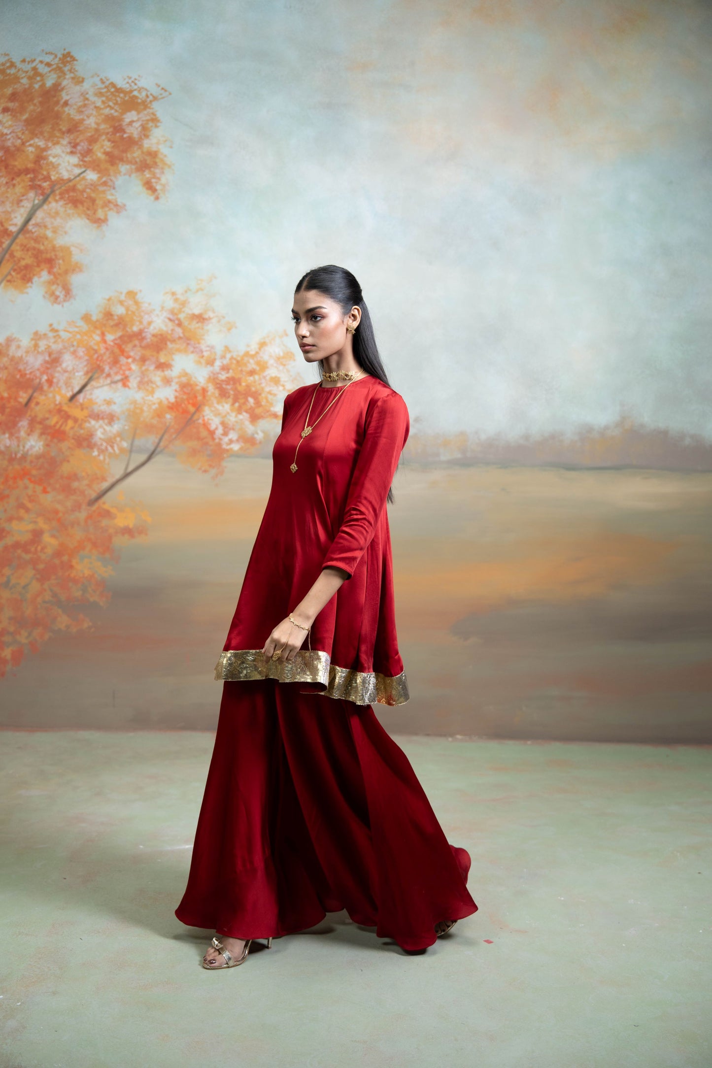 Maroon & Pink Pearl Lumps Detailing Georgette Peplum Gharara Set 3 Pcs