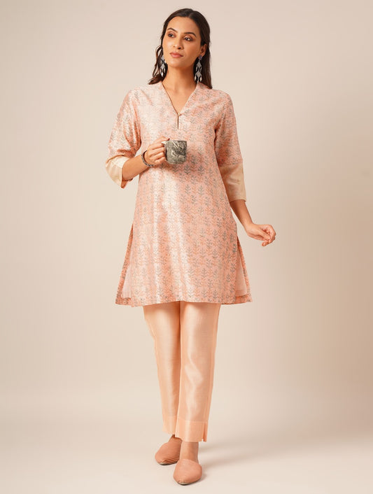 Pink chanderi handblock printed kurta with chanderi pants