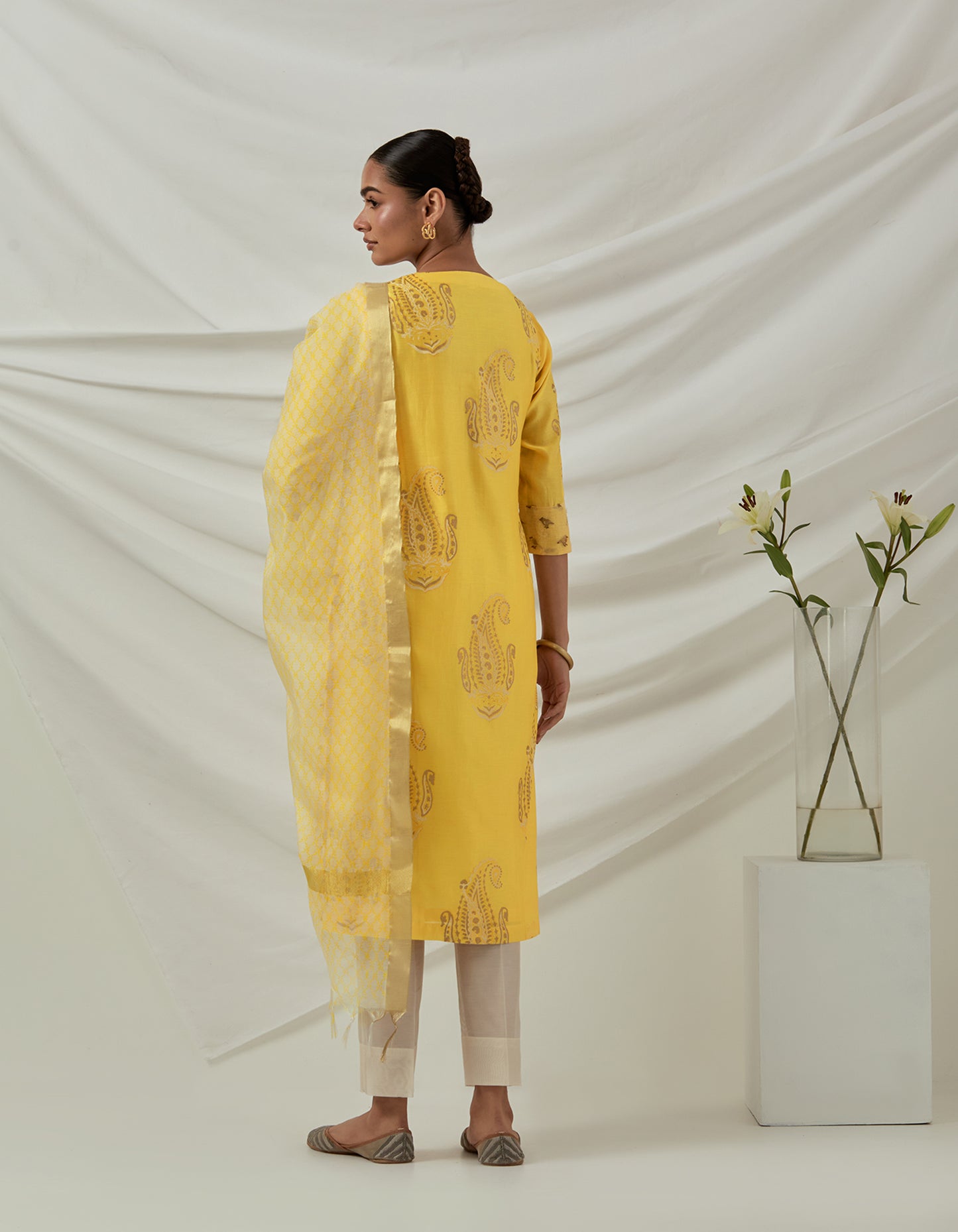 Yellow Chanderi hand block printed kurta with embroidered panels