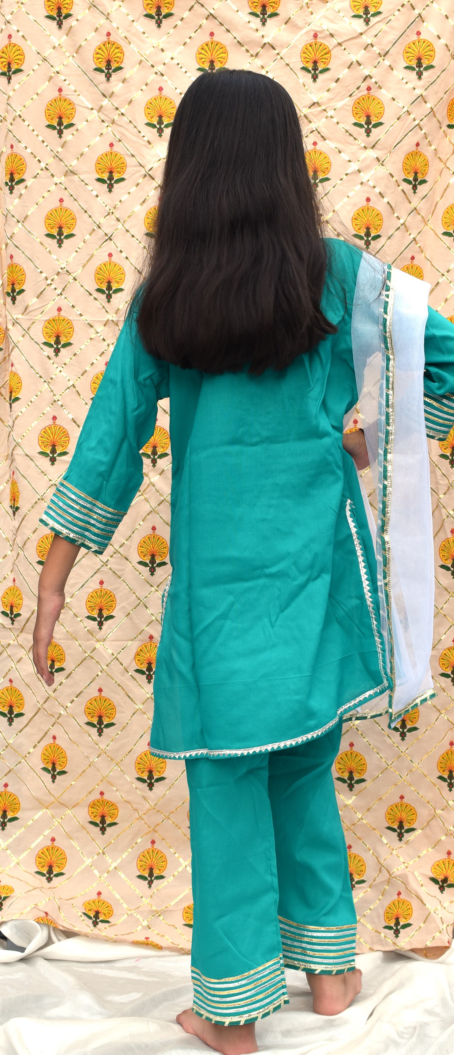 Amber : Blue green suit for girls