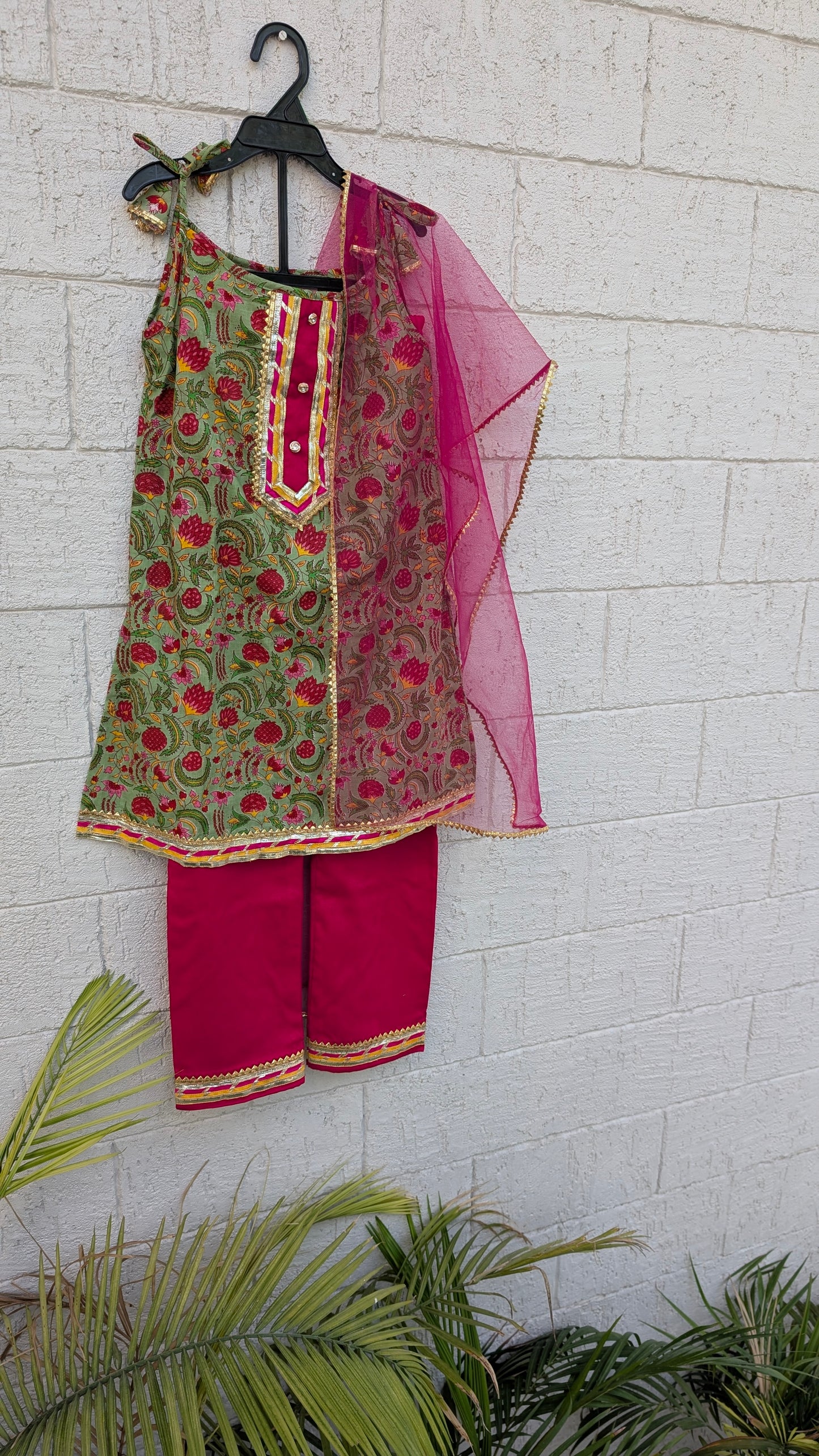 Green Printed Floral Kurta with Pink Payjama and Dupatta for girls - set of 3