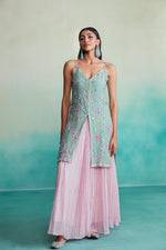 Load image into Gallery viewer, Celestial kurta sharara set - Mint Hand Embroidered Kurta with Orchid Pink gathered Skirt
