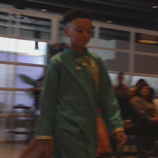 Boys silk kurta payjama in green colour