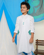Load image into Gallery viewer, JUUI EMBROIDERED KURTA, WHITE
