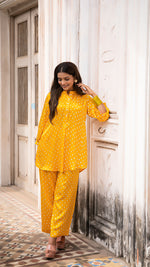 Load image into Gallery viewer, BANDHANI CO-ORD SET - SUNSHINE YELLOW
