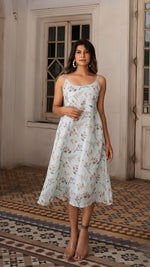 Load image into Gallery viewer, AMBER PREMIUM LINEN DRESS
