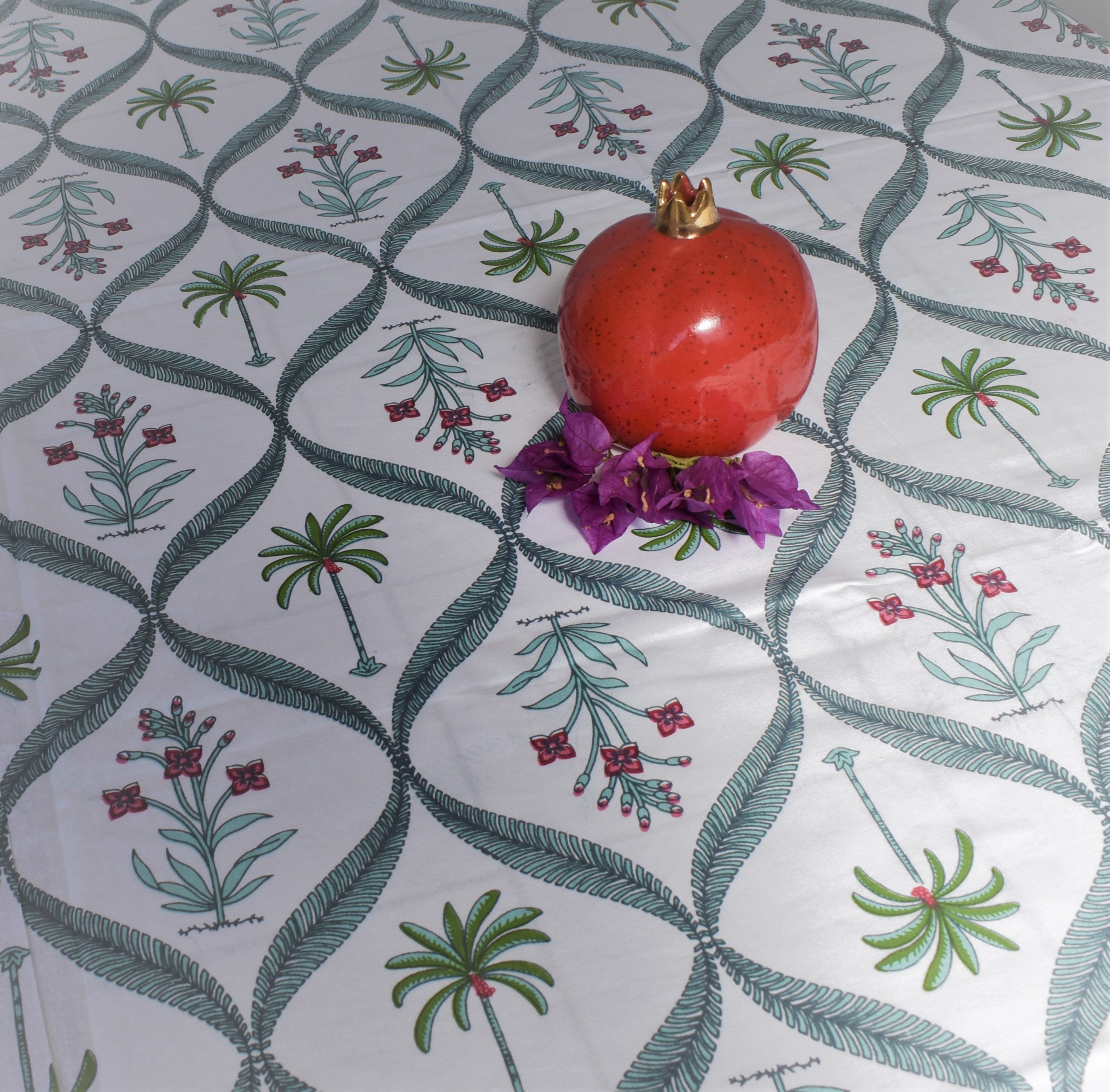 Palm Table Cover Green