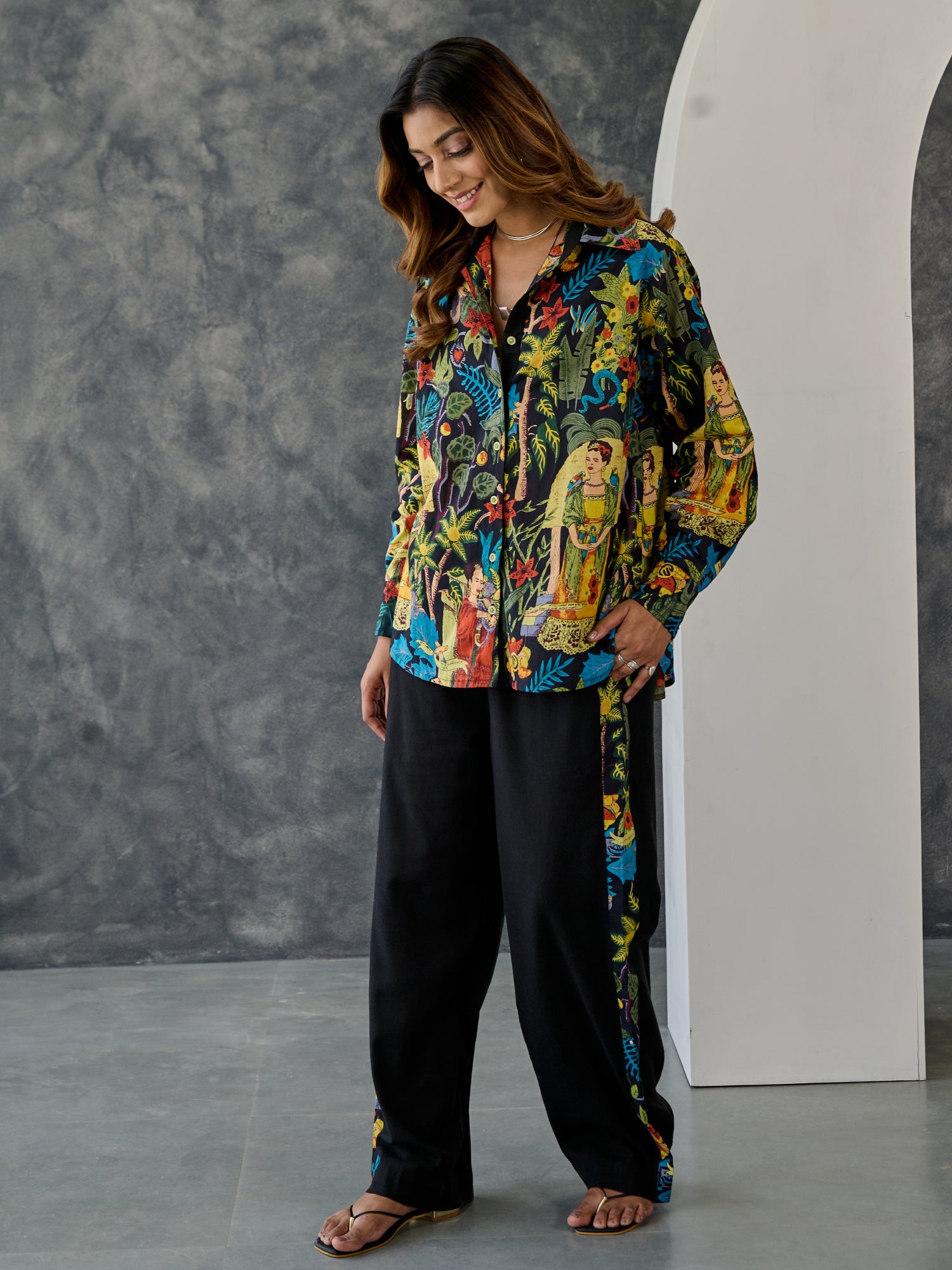 Frida Printed Black Shirt
