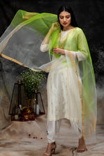 Load image into Gallery viewer, Organza Dip Dyed Dupatta
