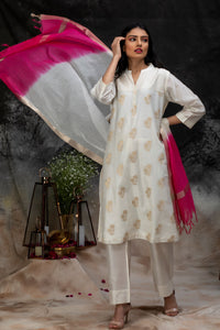 Handwoven Cotton Chanderi Shaded Dupatta with Zari Trims