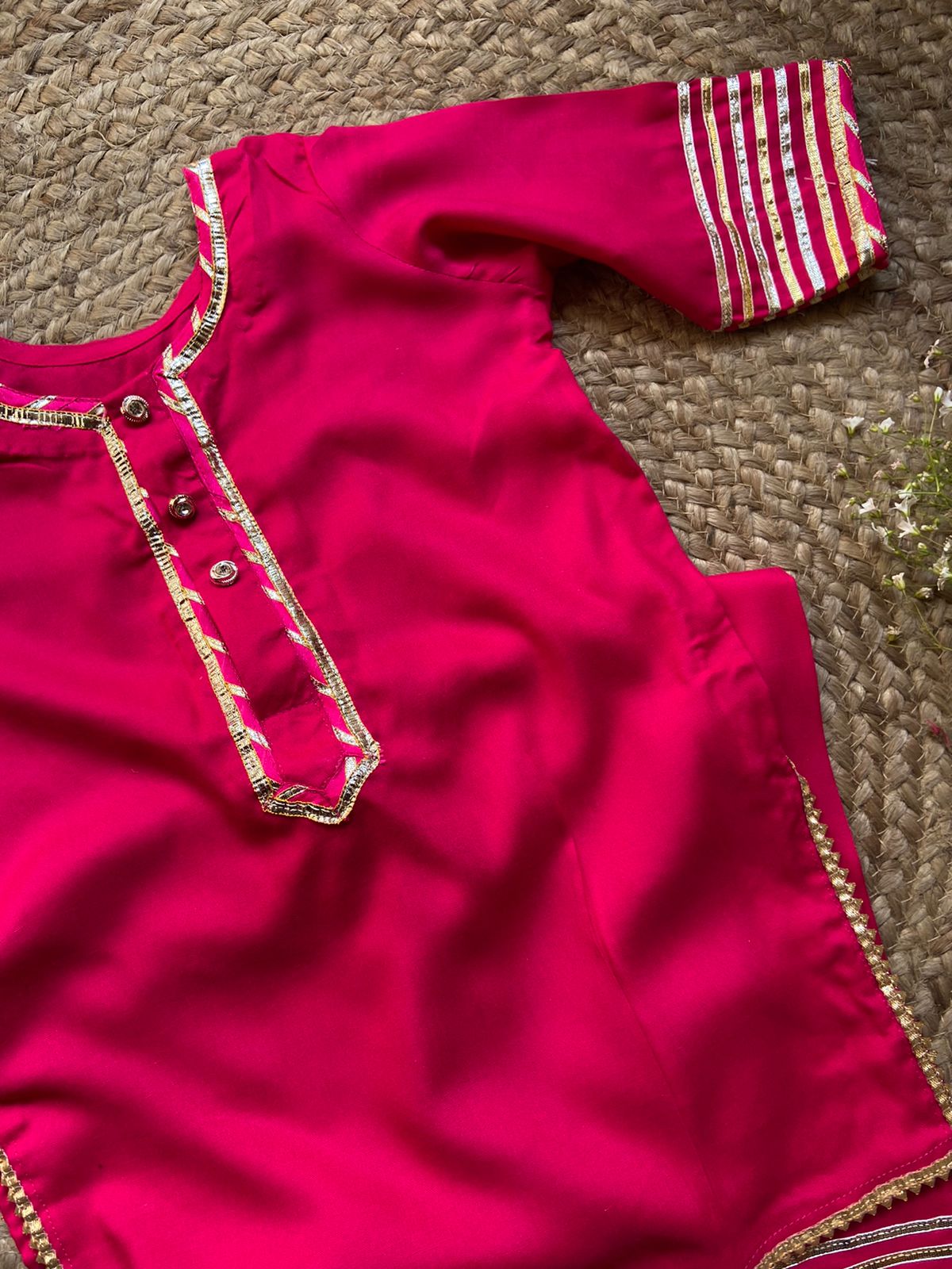 Pāṭalaḥ suit for little girls